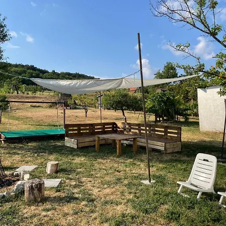 Panoramic Tranquility On Hill Of Vineyard Apartamento *